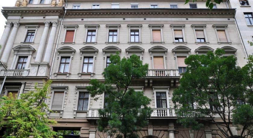 Charming Art Deco Flat — Fotók 2